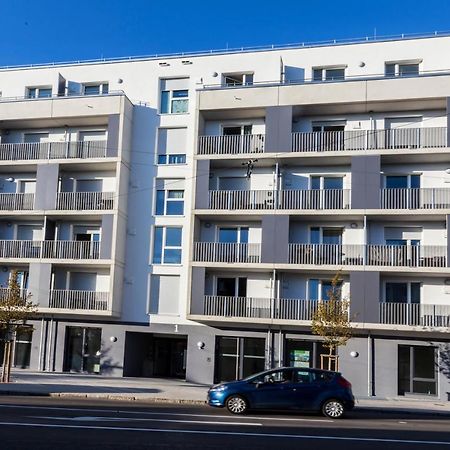 Neu☆Business Apartment☆Messe/Airport☆Tiefgarage Leinfelden-Echterdingen Extérieur photo